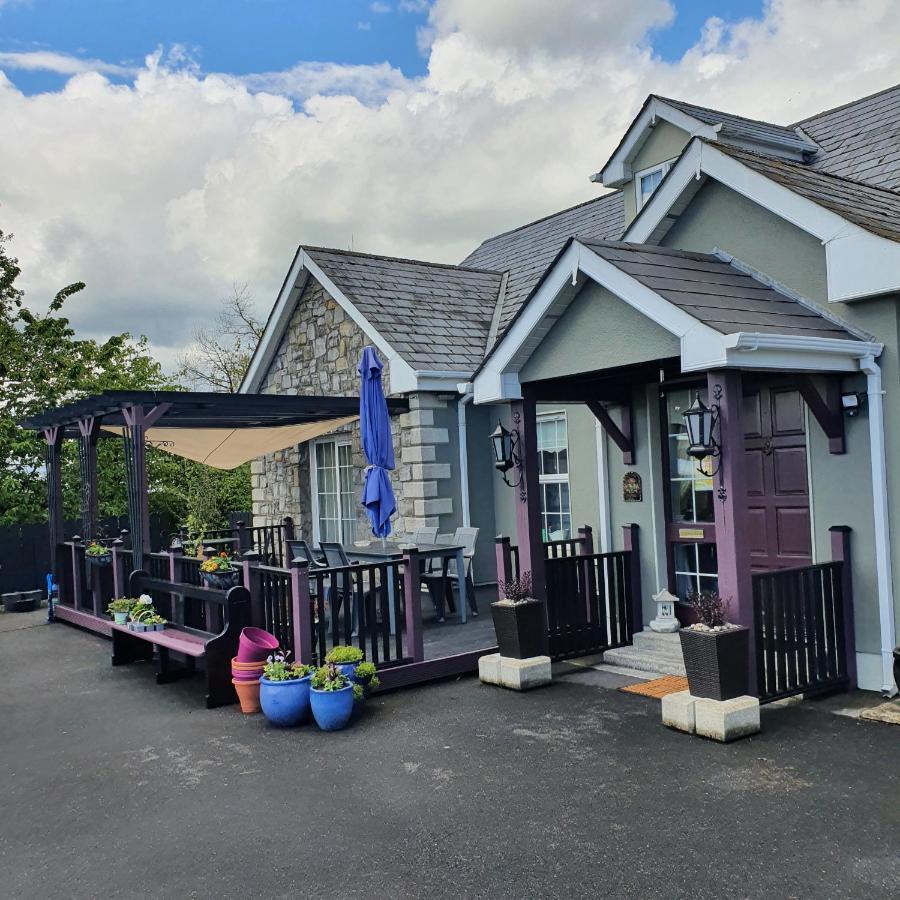 Highfield House Bed And Breakfast Collinstown Collinstown  Exterior foto