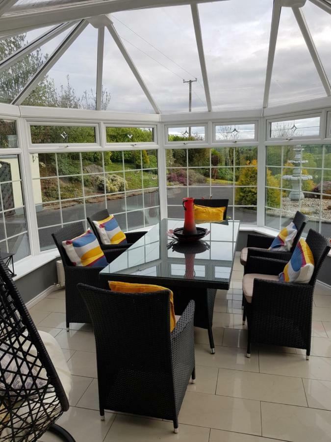 Highfield House Bed And Breakfast Collinstown Collinstown  Exterior foto