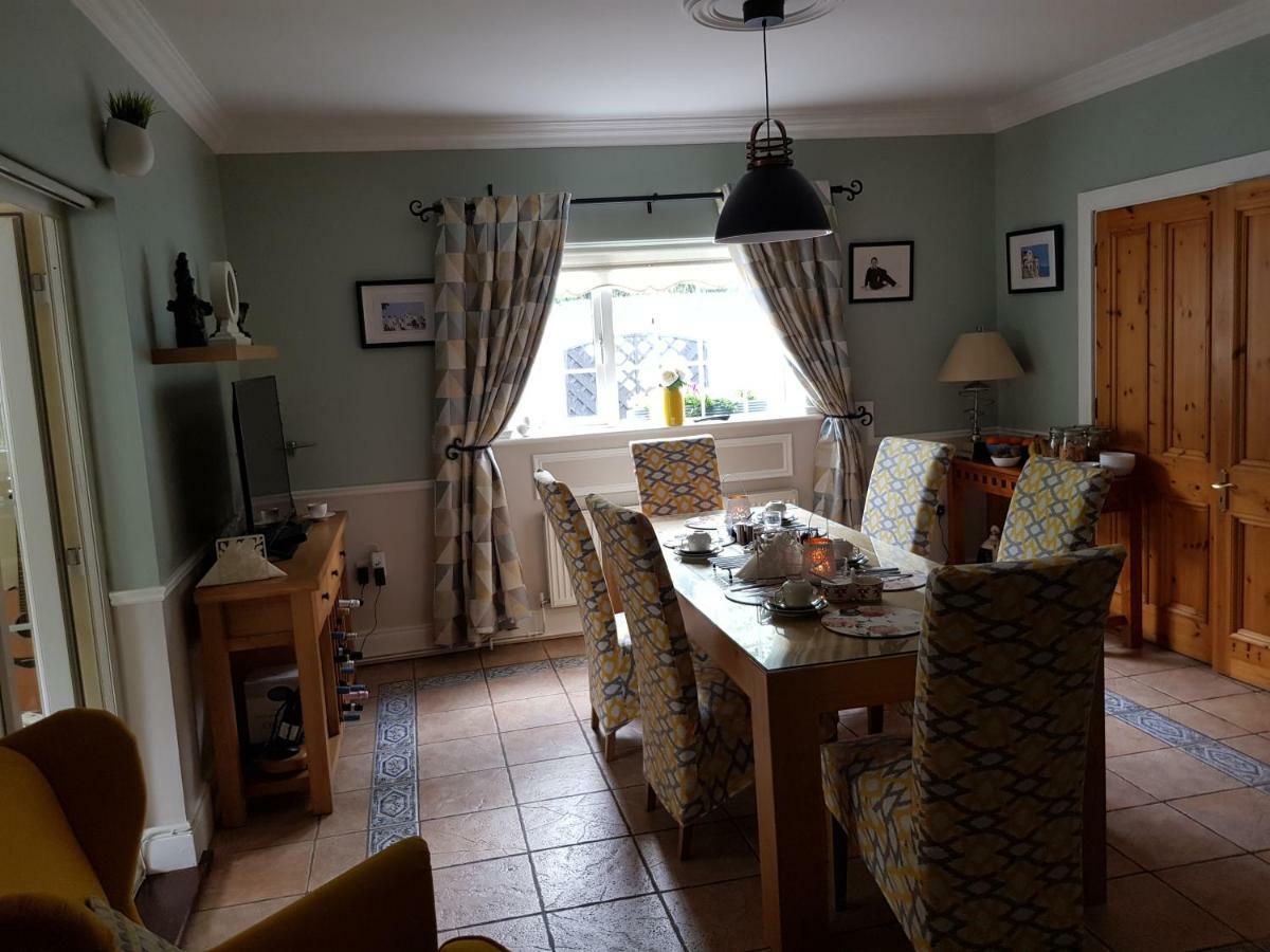 Highfield House Bed And Breakfast Collinstown Collinstown  Exterior foto